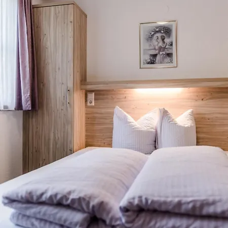 Gruener Fidelis Apartmán *