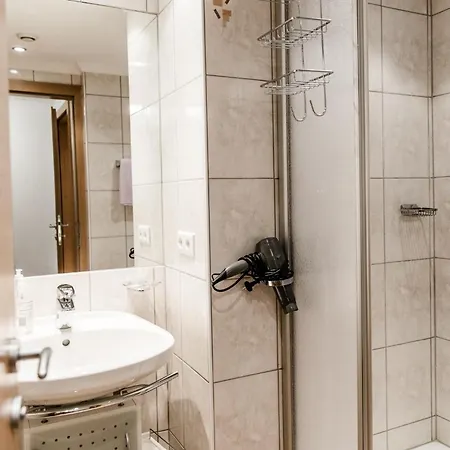 Grüner Fidelis Apartment Sölden